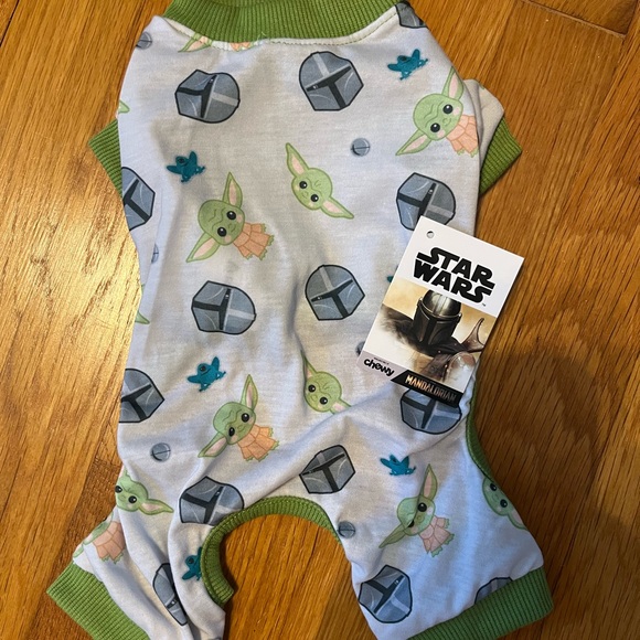 NWT-Lot of Two-XSmall Doggy Pajamas-one dinosaur print & one Mandalorian print - Picture 8 of 8